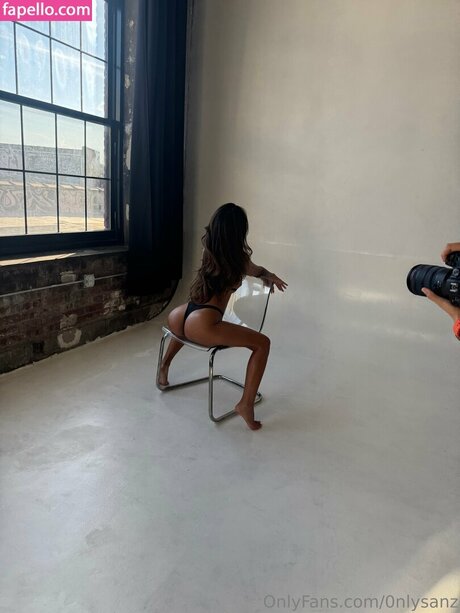 Ava Amira pretty actress photos