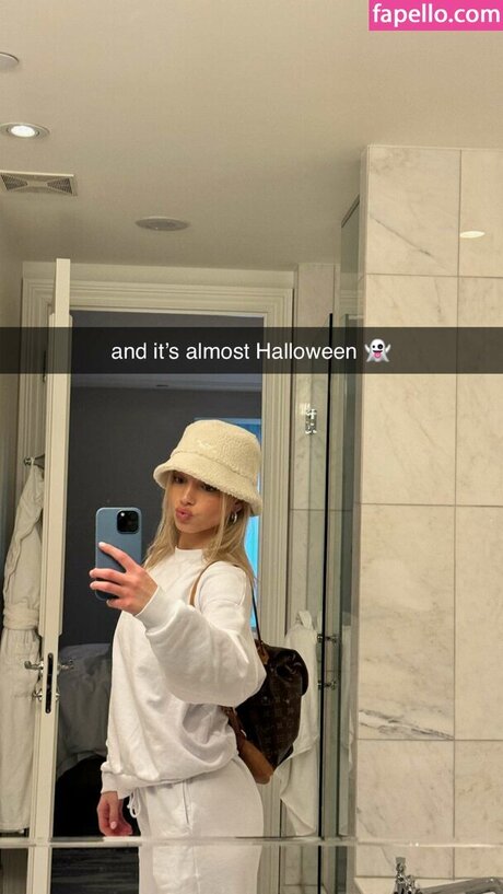 thick ass onlyfans sexy nudes photos