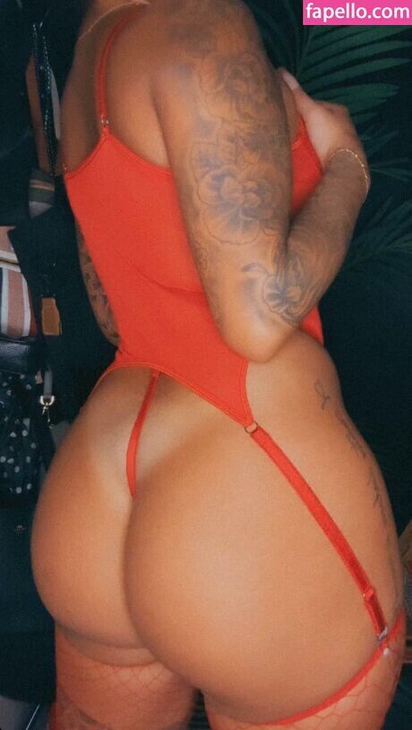 male asian onlyfans exclusive photos