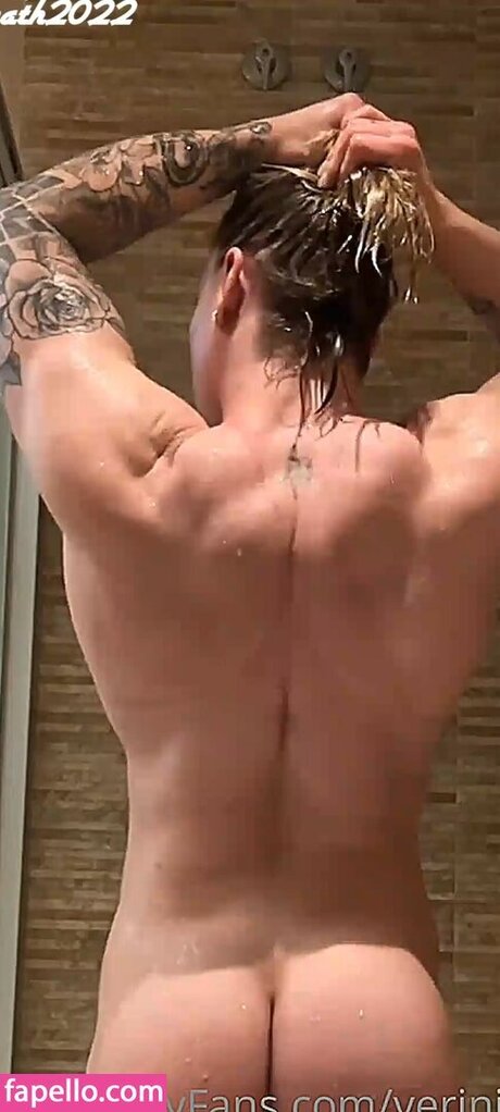verininini naked model pictures