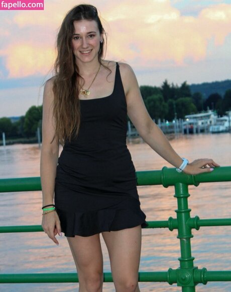 one onlyfans sexy nude galleries