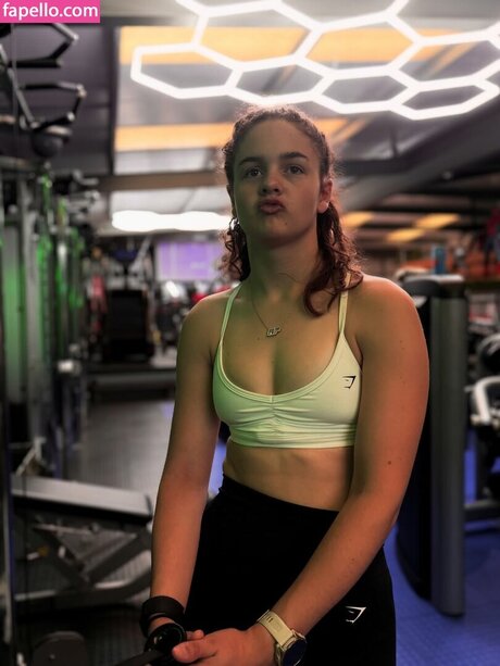 Abbi Pulling sexy star image