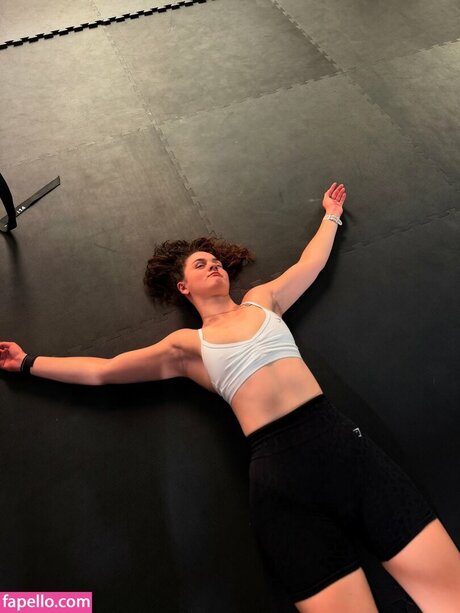 Abbi Pulling pornstar hd gallery