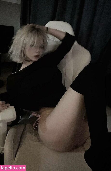 Paradoxy nude star archive