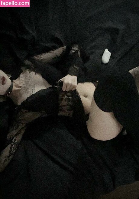 Paradoxy pretty model pictures