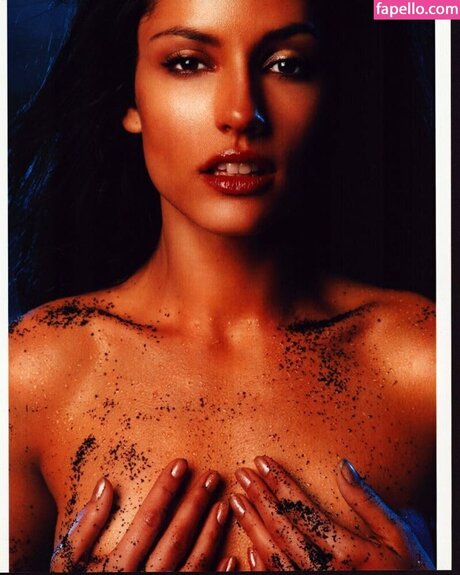 Leonor Varela nude star photos