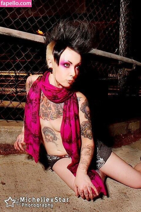 MeGaN MaSsACrE star hot image