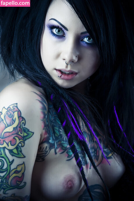 MeGaN MaSsACrE art actress archive