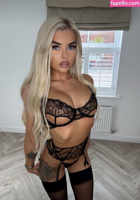 Perfect Package pornstar free picture