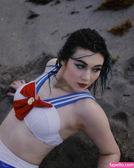 Jessie Paege star exclusive pic