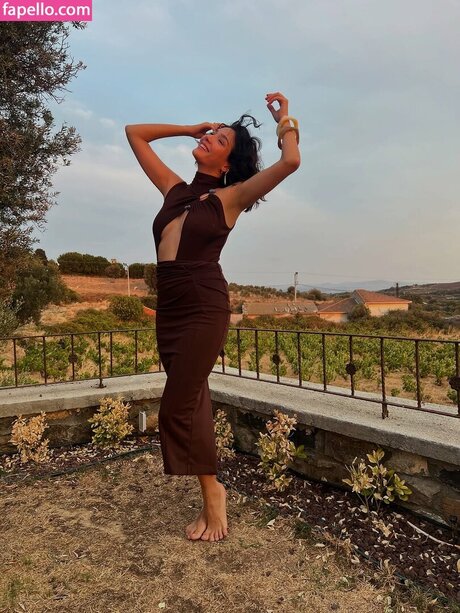 Ayb ke Pusat pornstar high quality img