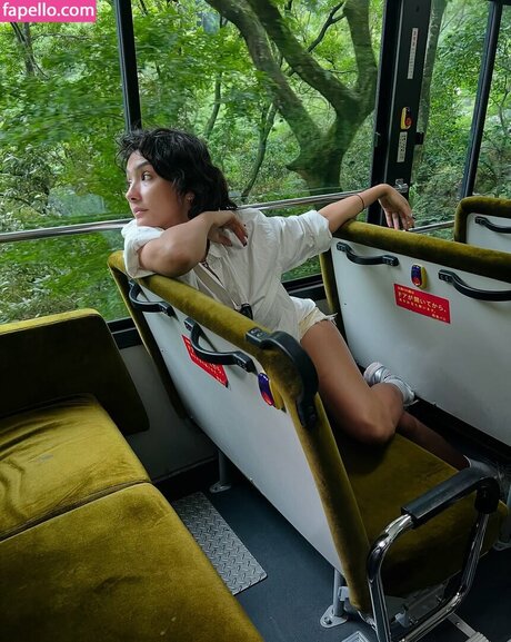 Ayb ke Pusat star top image