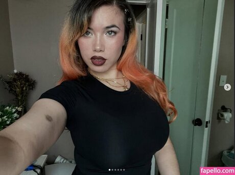 misssclair nice model picture