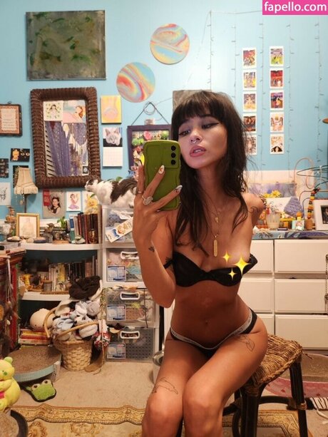 mama moons nudes actress gallery