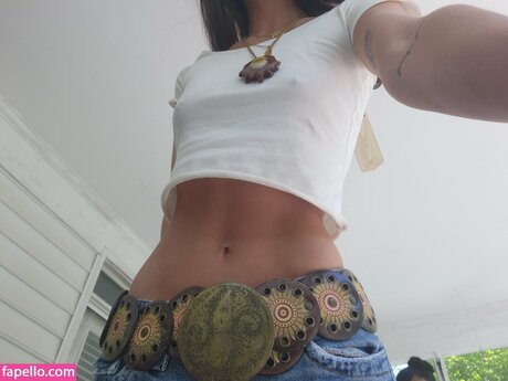 mama moons hot model pics