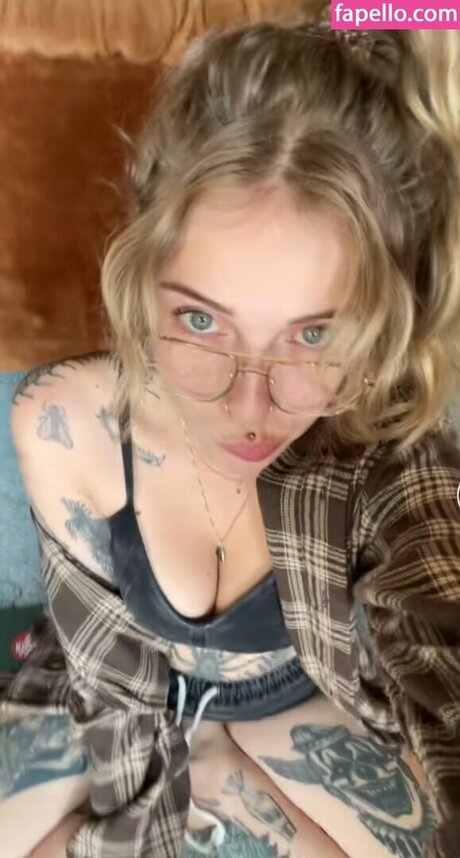 Mushbugs xxx actress pic