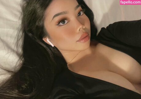 WhyNotJacq nude star pic