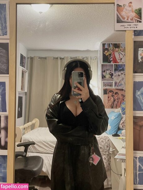 WhyNotJacq adult actress pics