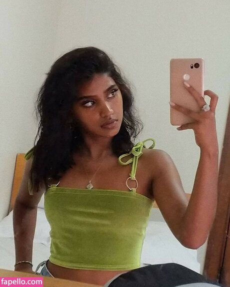 bbyg6rl model erotic pic