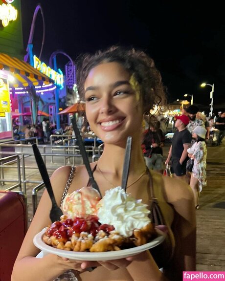 black onlyfans hot nude pic