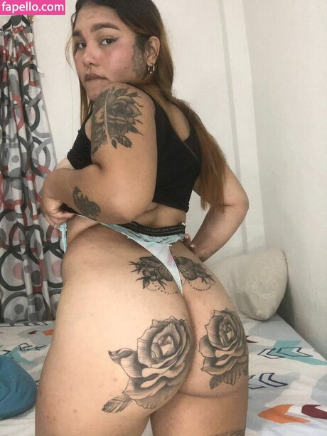 Daniela Loaiza model img