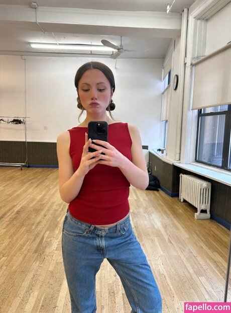 Lily Mo Sheen star xxx picture