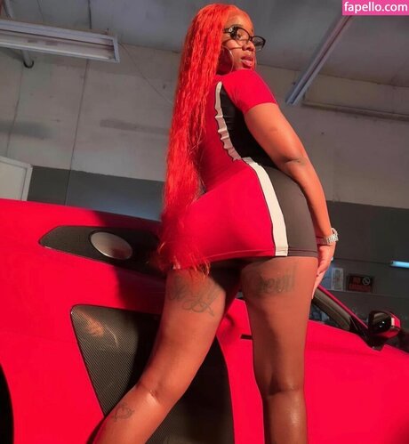 Sexxy Red naked actress gallery