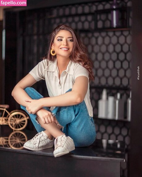 Ramsha Khan porn actress photos