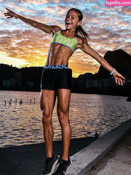 Fit By Aline model pretty gallery