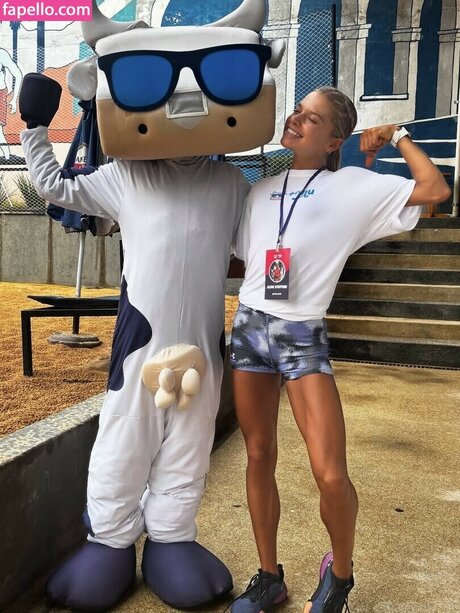 Fit By Aline naked pornstar photos