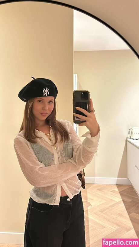 Rhode Kok pornstar erotic galleries