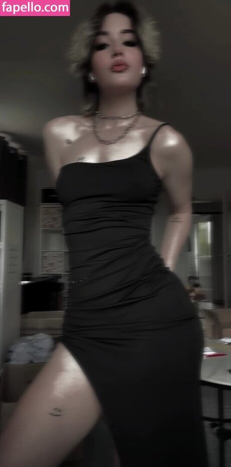 pawg teen onlyfans pretty image