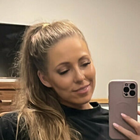 aurora fit beautiful star pic