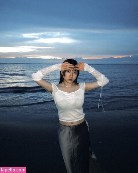 blonde nude onlyfans pretty images