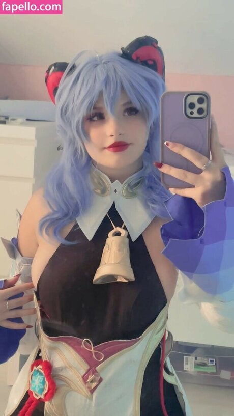 blonde wife onlyfans top pic