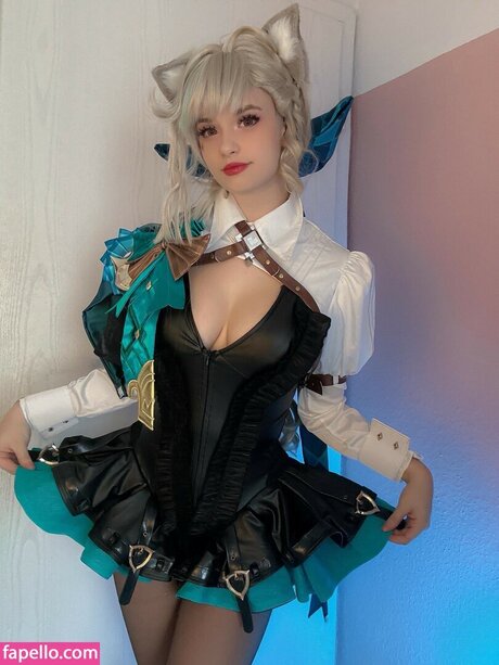 asian top onlyfans hot nude photo