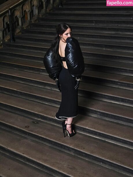 Jenna Ortega xxx pornstar photo