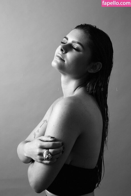 Jacquielee pornstar art gallery