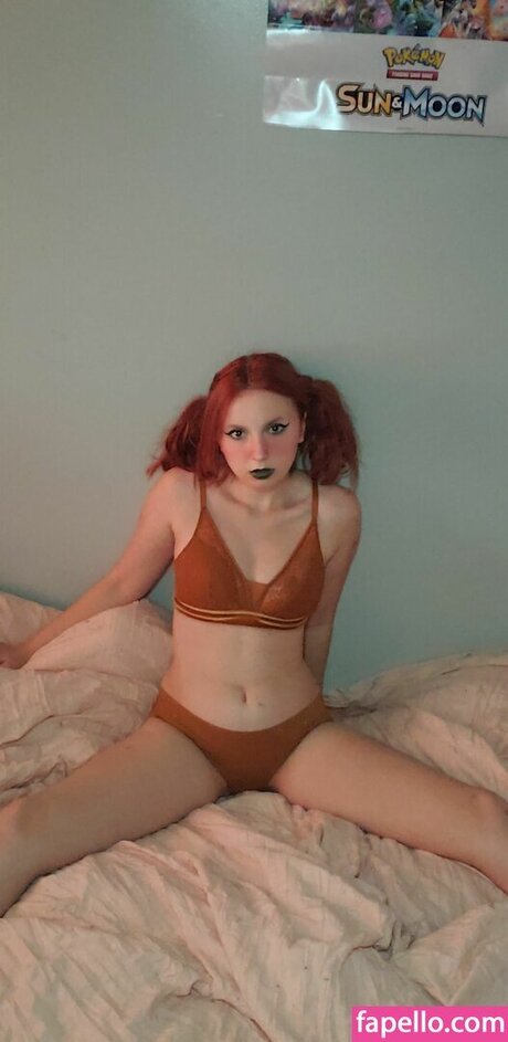 Jessicahenlo model naked images