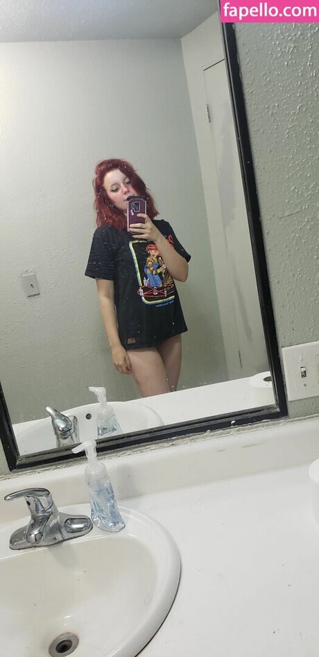 Jessicahenlo model adult galleries