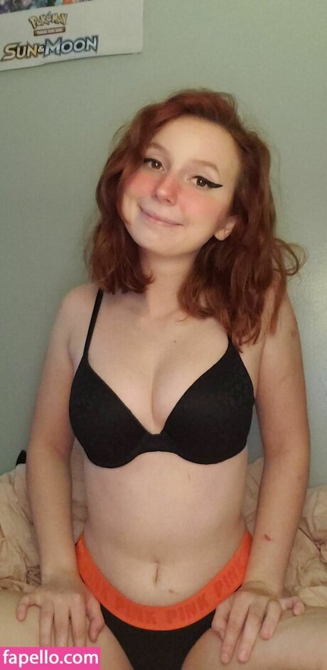 Jessicahenlo nude star pics