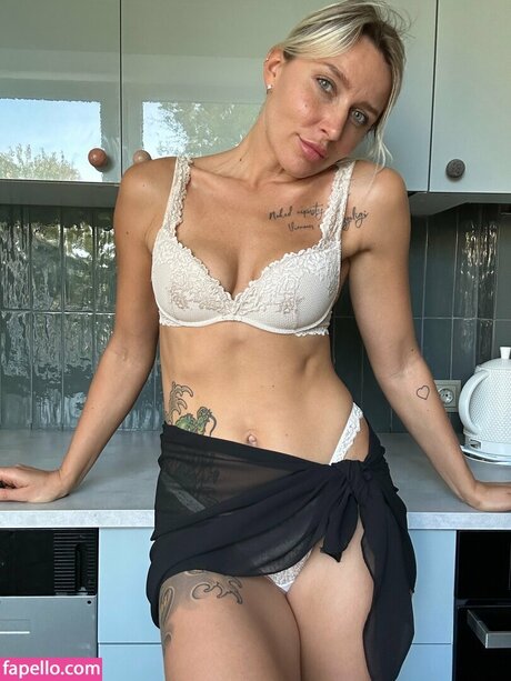 Brandy Banks star nudes images