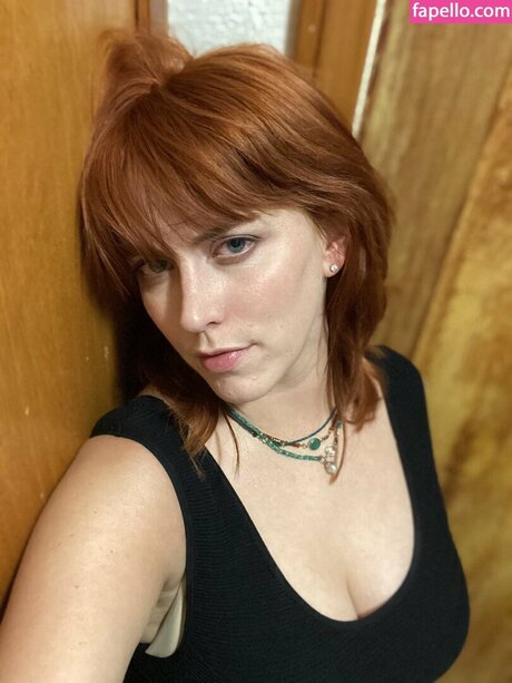 Emily Fleming pornographic star pictures