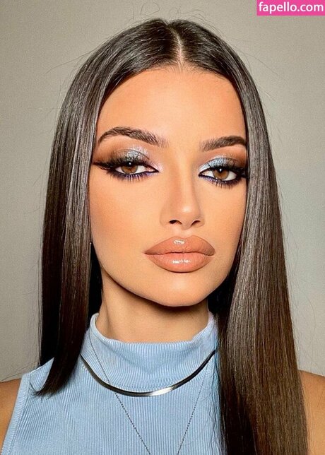 Fabiola Baglieri high quality model img