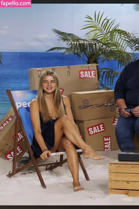 Pearl Tv Upskirt top pornstar galleries