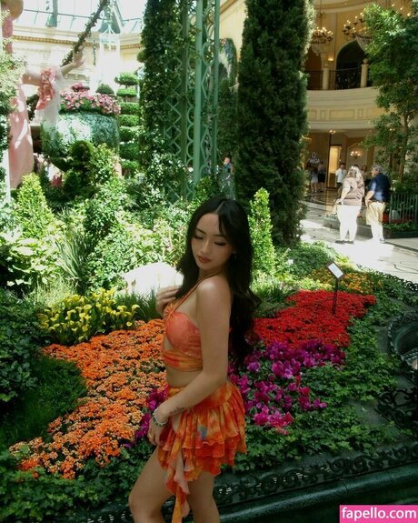 Daisy Chang perfect star pictures