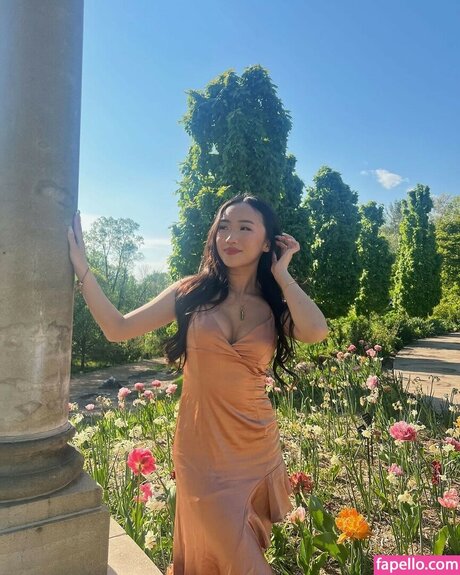 Daisy Chang model porn pics