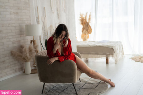 galwolfson model adult pictures