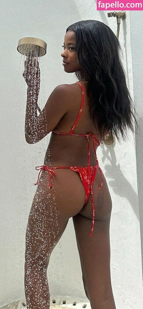 allieredmondd star perfect pic