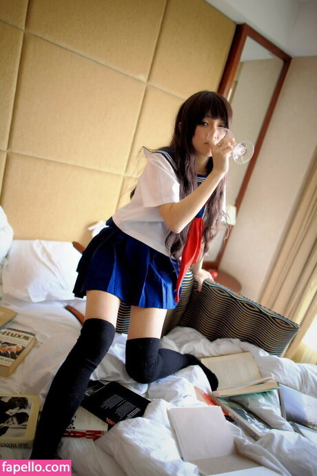 Denkakeke nude model gallery